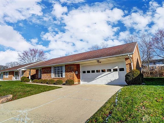 2nd image of 6796 Willow Creek Dr