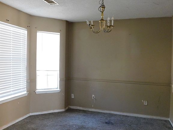 5th image of 115 Windscape Dr