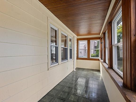 5th image of 66 Edgemere Rd