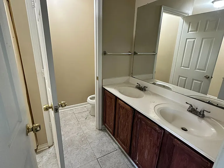 23 Woodhollow Ct — Photo 11