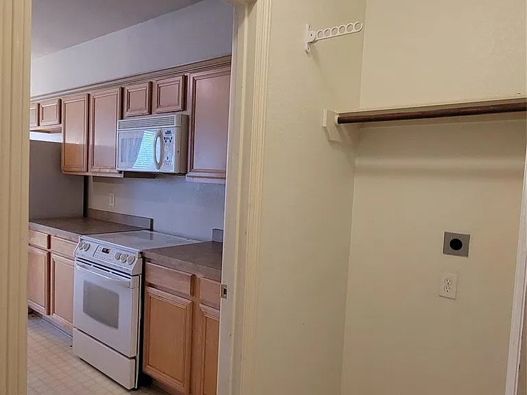 13272 Skyline Dr — Photo 13