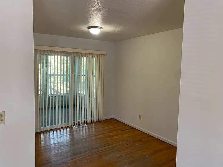 13126 Sycamore Ave — Photo 7