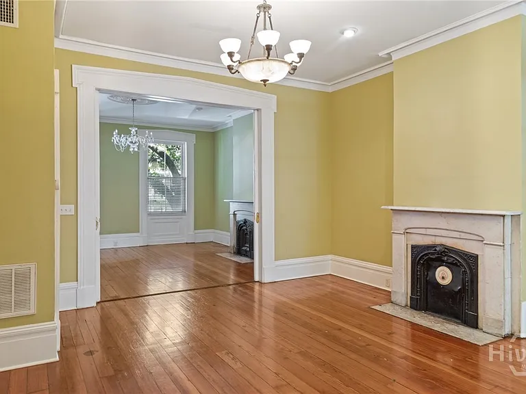 15 E Jones St #1B — Photo 9