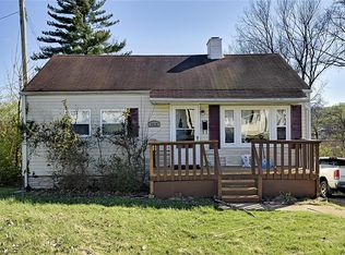 9518 Ridge Ave, Saint Louis, MO 63114