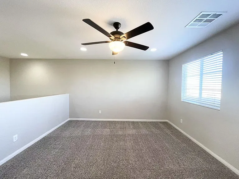 6415 Pochman Mesa St — Photo 8