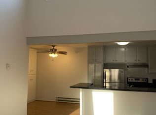 7740 Margerum Ave Unit 210, San Diego, CA 92120