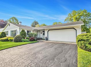 1822 Hillsdale Rd, South Bend, IN