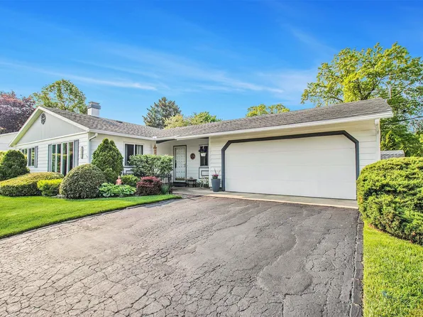 1822 Hillsdale Rd, South Bend, IN 46614