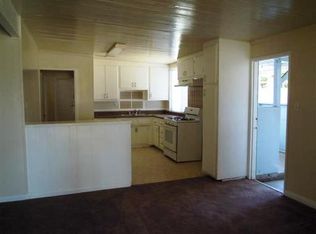 20524 Pioneer Blvd, Lakewood, CA 90715