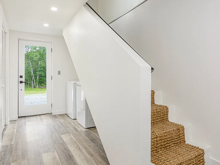 286 Berkeley Rd — Photo 11