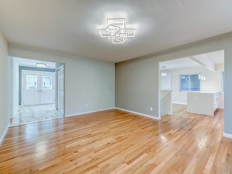 814 Fernview Dr — Photo 19