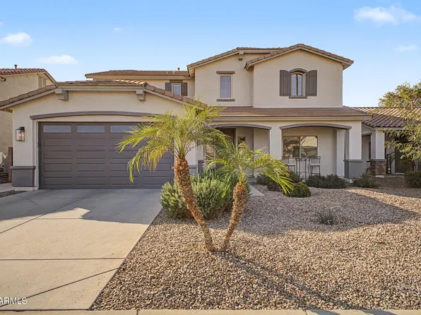 2733 E RAKESTRAW Lane, Gilbert, AZ 85298
