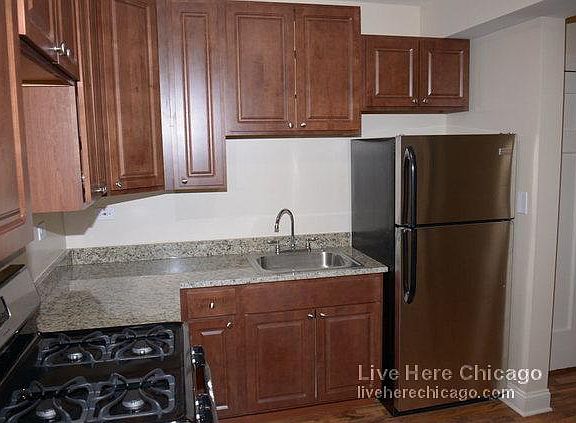 3rd image of 2322 N Commonwealth Ave APT 106