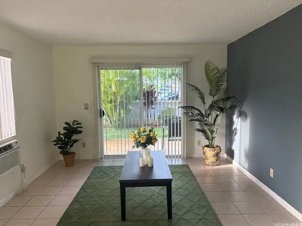 94-820 Lumiauau St #B-104, Waipahu, HI 96797