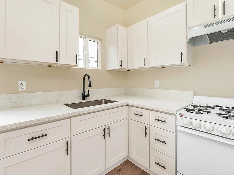 311 Decatur St #A — Photo 1