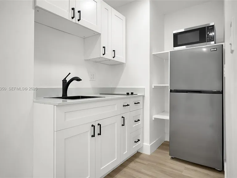 212 Beacom Blvd #B — Photo 3