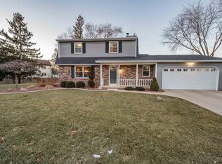 721 Eau Claire Pl, De Pere, WI 54115