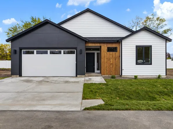 414 N Moen Ln, Spokane Valley, WA 99016
