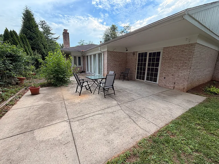 6609 Whittier Blvd — Photo 35