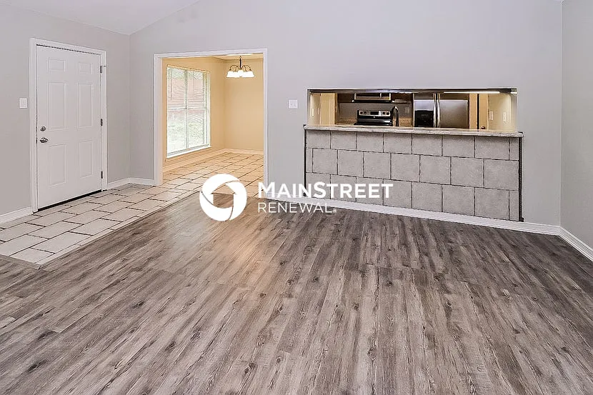 6540 Jamestown Drive — Photo 4