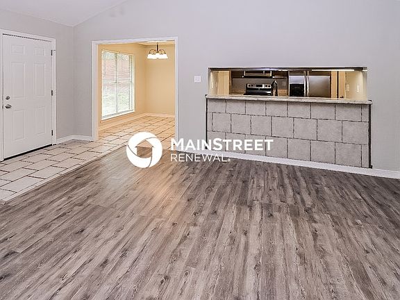 4th image of 6540 Jamestown Dr