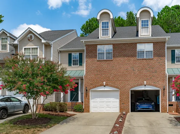 823 Saratoga Dr, Durham, NC 27704