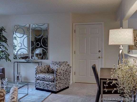3rd image of 513 E 24th Ave APT 2