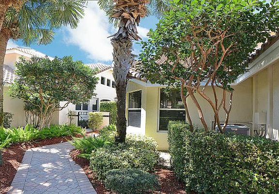 Home For Sale In Broken Sound Country Club