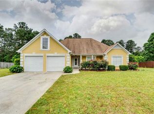 675 Tribble Gates Ct, Loganville, GA