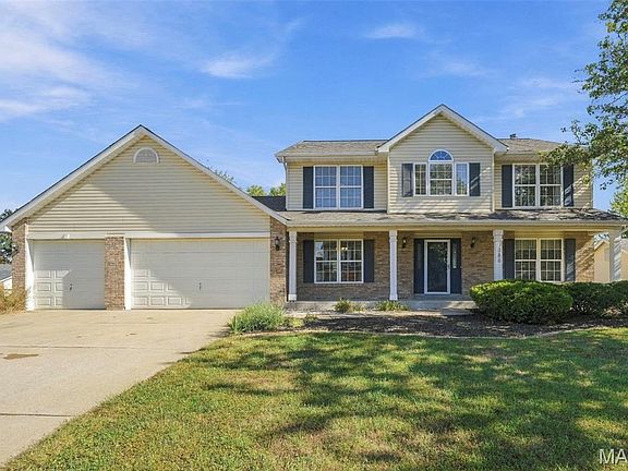 2nd image of 386 Beckley Pl