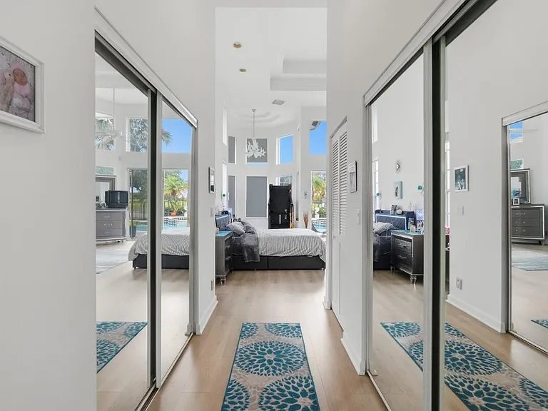 1716 NW 124th Way — Photo 47
