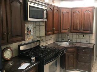 7016 67th Pl FLOOR 1, Ridgewood, NY 11385