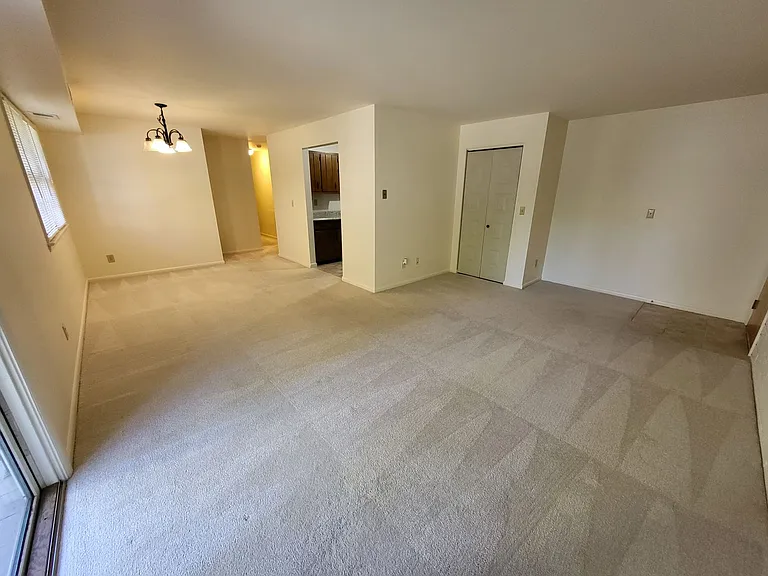 1090-1119 Peggy Dr — Photo 12