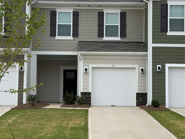 759 Kitfox Dr NW, Concord, NC 28027