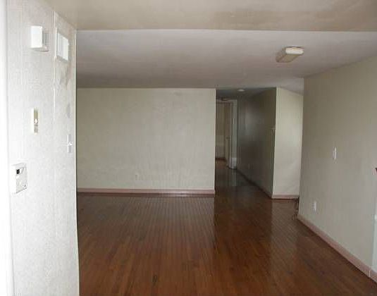 1st image of 15616 National Pike