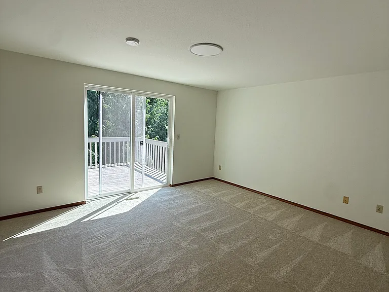 Main Bedroom with Deck