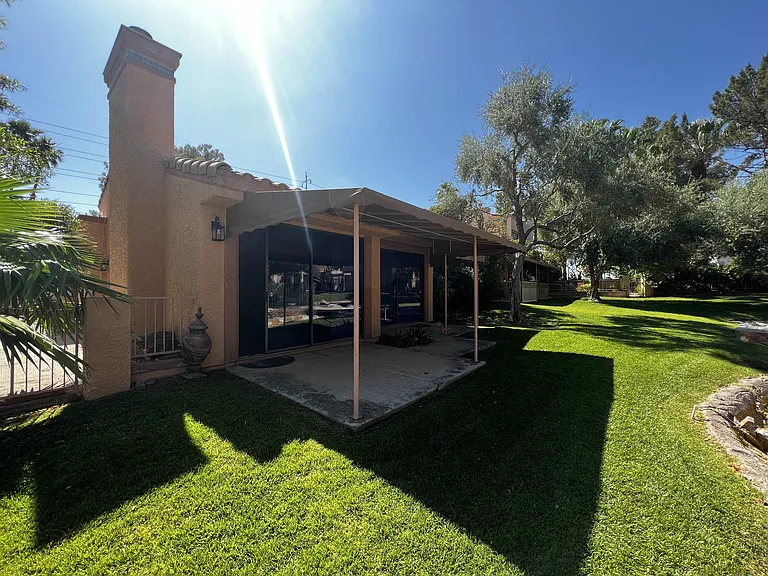 3396 Brookfield Dr — Photo 3