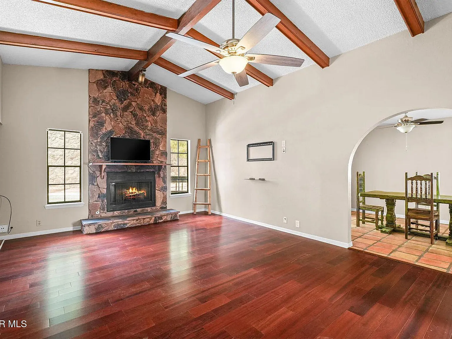 4 bed, 2.0 bath, 1791 sqft, $2,900 — Photo 4