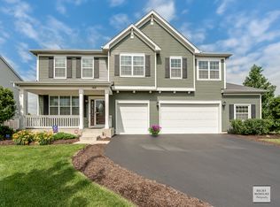148 Preakness Dr, Oswego, IL 60543