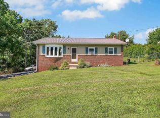 1926 Hanover Rd, Gettysburg, PA 17325