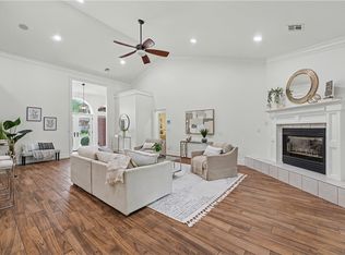 3 David Dr, Bentonville, AR 72712