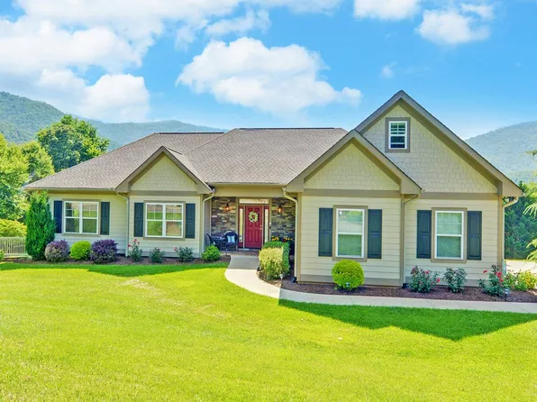 4193 Asheland Overlook, Young Harris, GA 30582