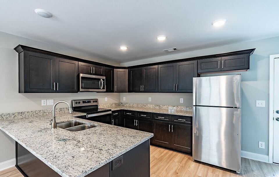 1st image of 211 E Adams Ave #A