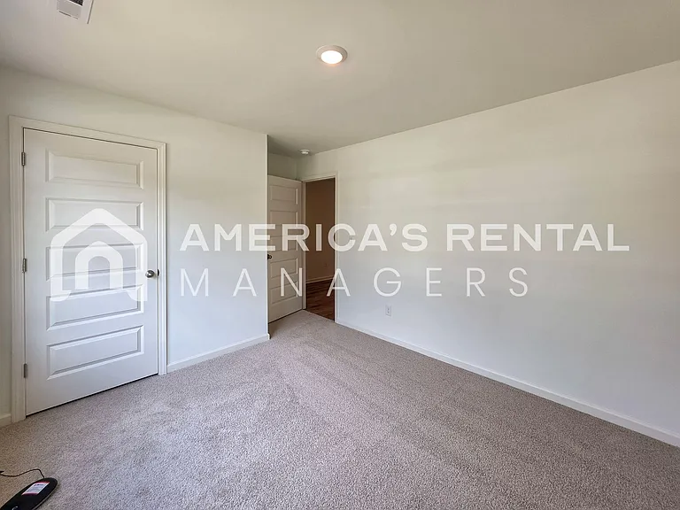 556 Saddlewood Bnd — Photo 13
