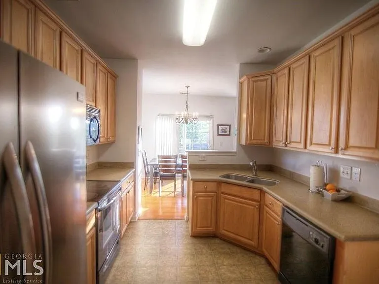 1978 Dakota Dr NW — Photo 12