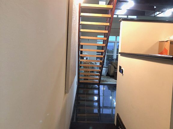 3rd image of 334 Santana Row APT 340