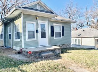 502 S Crescent Ave, Independence, MO 64053