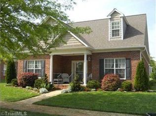 291 Old Towne Dr, Bermuda Run, NC 27006