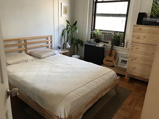 Rented by Urban Real Estate Property Group Inc | media 4