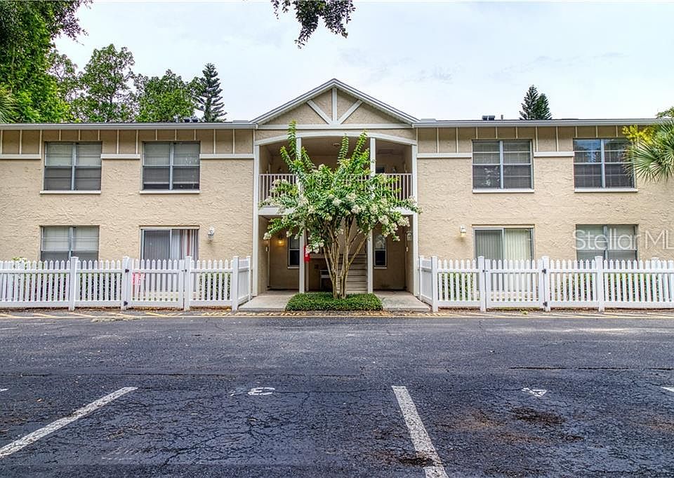 1st image of 2527 Kilgore St #202
